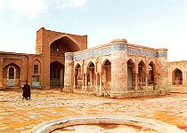 Masjed-e Atigh (Old Friday Mosque)